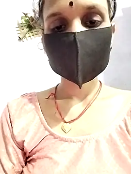 Soniy-Maax online show from 09-19-25, 04:33