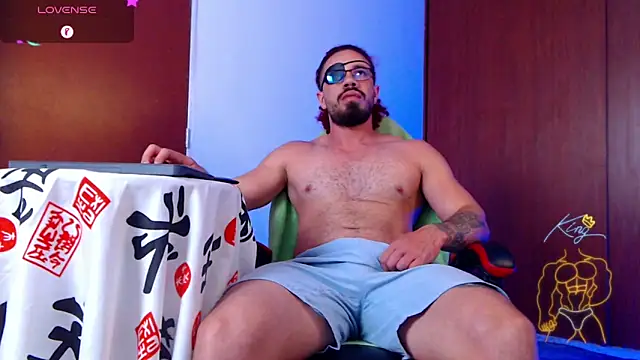 Snapshot of pirata_fitness chatting on 04-24-26, 02:08 pirata fitness online show from 04-24-26, 02:08