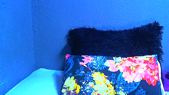 SMALLBOOBSXX online show from 07-04-26, 05:14