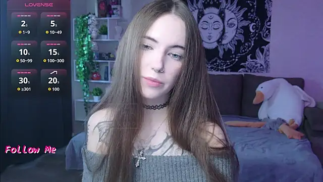 Snapshot of naugghtynikki chatting on 10-13-25, 05:09 naugghtynikki online show from 10-13-25, 05:09