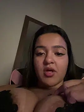 Manu 2002  online show from 02-13-26, 02:11