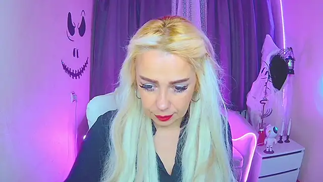 KatrinaCharm online show from 11-02-25, 07:13