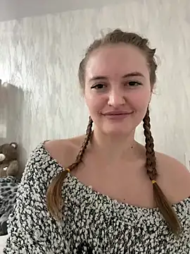 TesssaHart online show from 03-02-26, 09:00