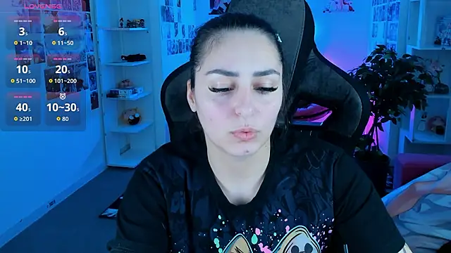 ValeriiMills online show from 03-26-26, 09:56