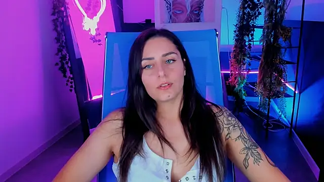 Snapshot of ValeriiMills chatting on 09-12-25, 05:02 ValeriiMills online show from 09-12-25, 05:02