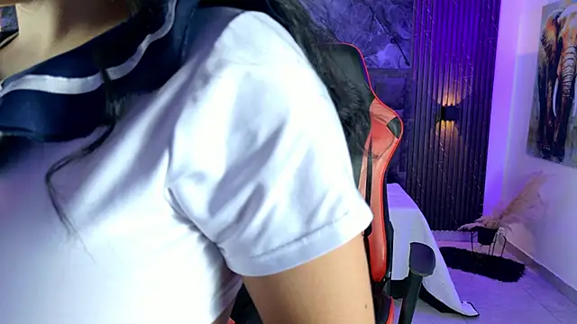 Lenna s online show from 02-27-26, 09:47