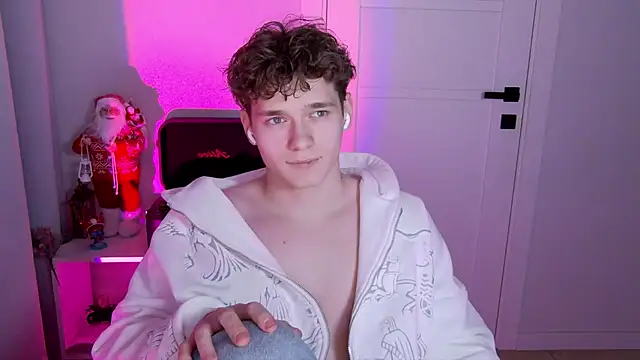 DanyDavis online show from 12-14-25, 12:44