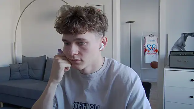 DanyDavis online show from 05-07-26, 12:52