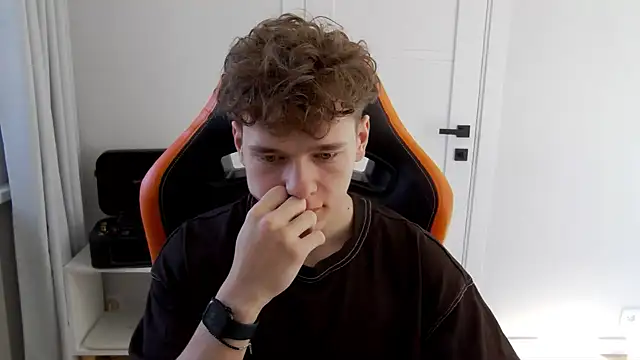 DanyDavis online show from 03-24-26, 08:14