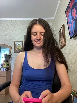 Snapshot of MariannaSida chatting on 06-11-26, 10:12 MariannaSida online show from 06-11-26, 10:12