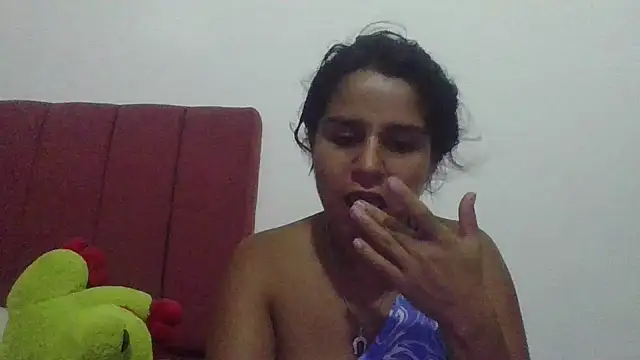 Snapshot of MeliSweet chatting on 09-12-25, 03:39 MeliSweet online show from 09-12-25, 03:39