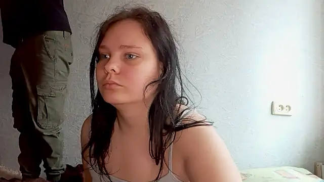 SweetPiggyx online show from 05-01-26, 09:58