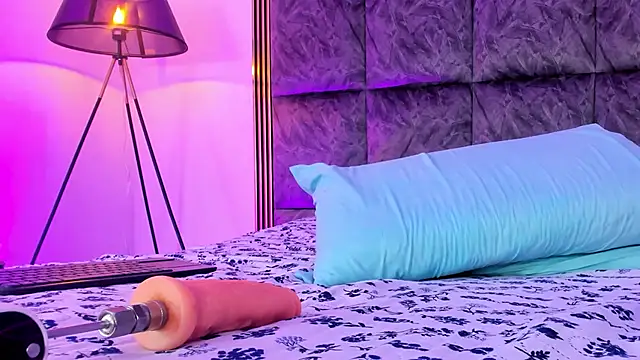 MeliissaAdamss online show from 10-29-25, 09:14