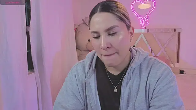 saaya tay online show from 02-25-26, 03:18