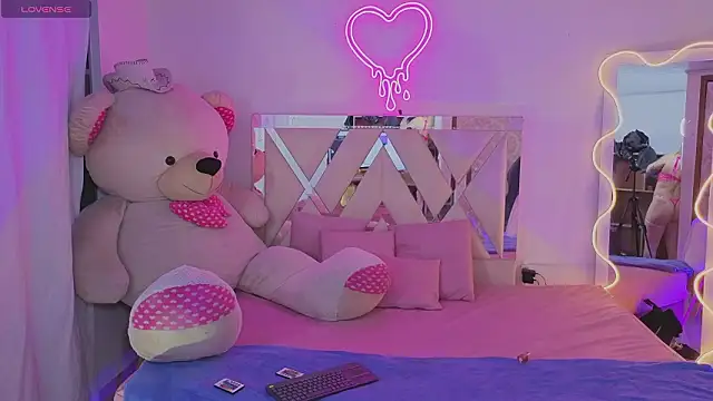 saaya tay online show from 02-13-26, 04:01