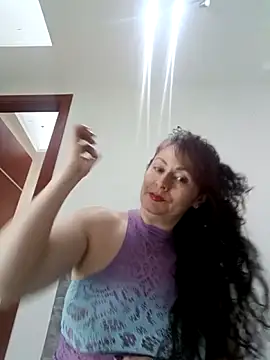 lunadicty online show from 12-21-25, 04:52