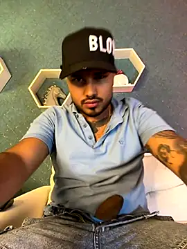 PapiStan online show from 10-05-25, 03:47