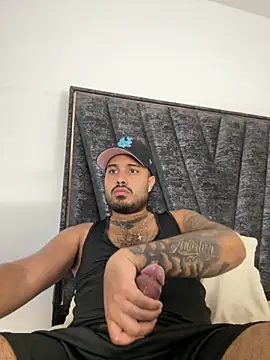 PapiStan online show from 11-14-25, 05:00