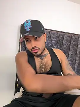 PapiStan online show from 11-13-25, 02:04