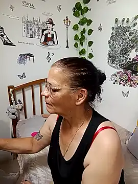 katrina perez online show from 04-12-26, 05:27