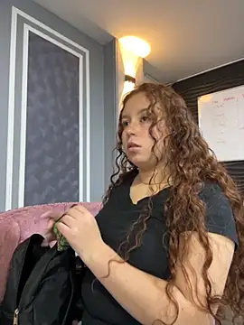 AmmberJones online show from 11-19-25, 12:16