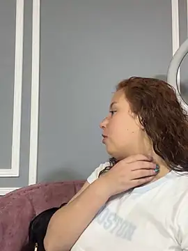 AmmberJones online show from 11-11-25, 12:00