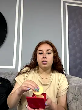 AmmberJones online show from 11-10-25, 12:32