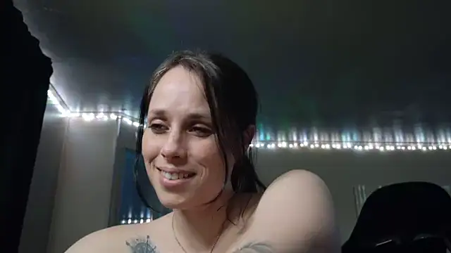 mavismable online show from 04-10-26, 03:46