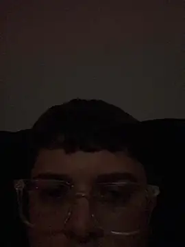 Snapshot of matia41 chatting on 09-28-25, 10:50 matia41 online show from 09-28-25, 10:50