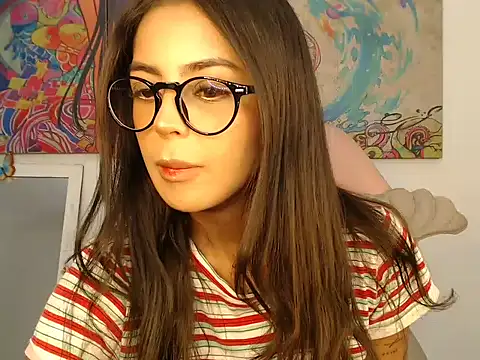 Snapshot of Sweetcandy18_Little chatting on 10-15-25, 09:56 Sweetcandy18 Little online show from 10-15-25, 09:56
