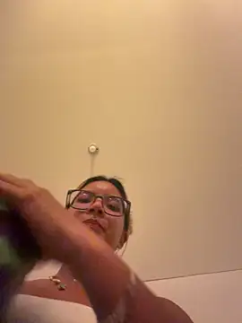 Pretty roxxyy online show from 03-01-26, 02:11