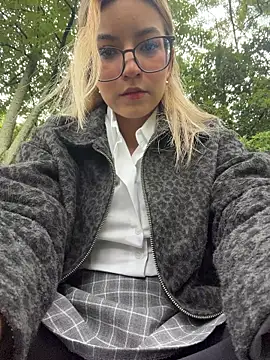 Pretty roxxyy online show from 02-23-26, 12:17