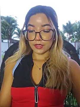 Pretty roxxyy online show from 04-27-26, 11:30