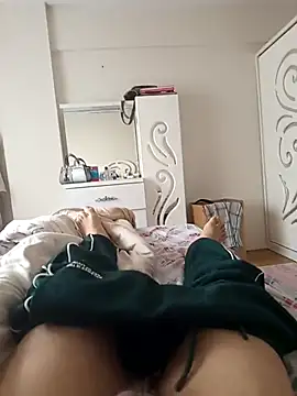 leona633 online show from 12-01-25, 08:26