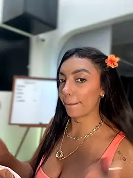 ImAshley1 online show from 09-18-25, 07:50