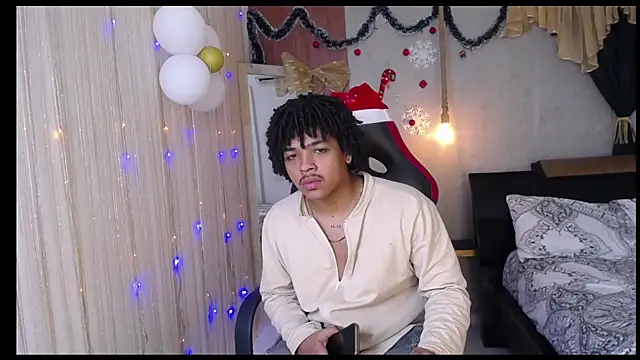 black king 241 online show from 12-21-25, 04:03