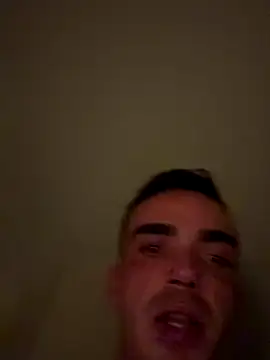 Snapshot of Chaud06_french chatting on 11-04-25, 12:58 Chaud06 french online show from 11-04-25, 12:58