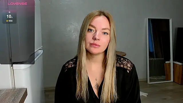 Eva   forever online show from 11-06-25, 01:31