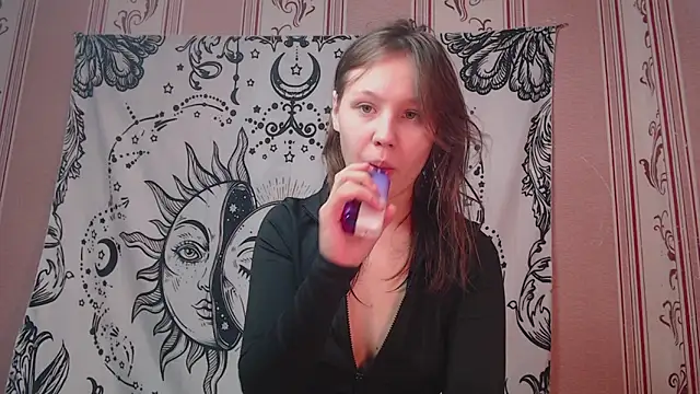 Thighswithspikes online show from 09-09-25, 09:19