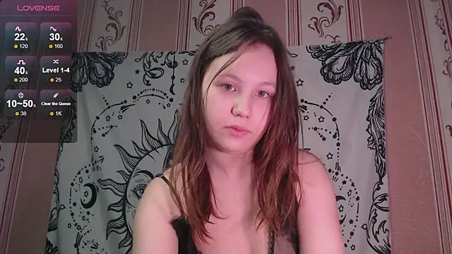 Thighswithspikes online show from 11-14-25, 07:12