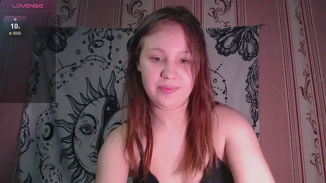 Thighswithspikes online show from 11-18-25, 10:18