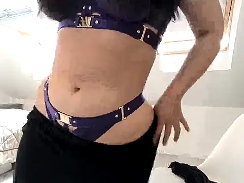MoonlitLust online show from 05-22-26, 08:01