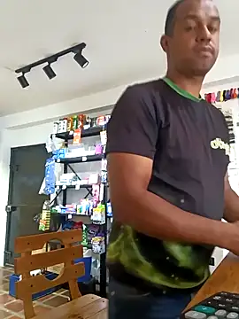 elnegro707070 online show from 10-09-25, 11:33