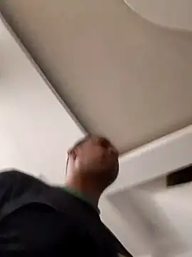 elnegro707070 online show from 02-04-26, 11:22