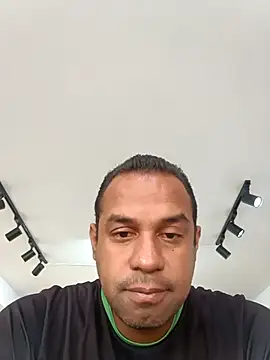 elnegro707070 online show from 10-28-25, 11:09