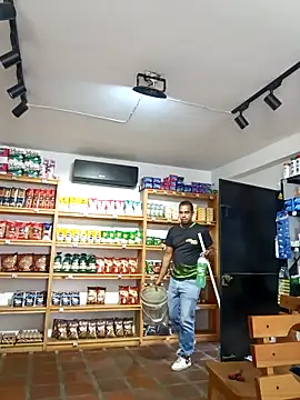 elnegro707070 online show from 10-21-25, 02:38