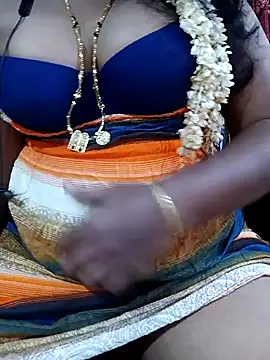 Snapshot of tamiltady chatting on 10-09-25, 07:14 tamiltady online show from 10-09-25, 07:14