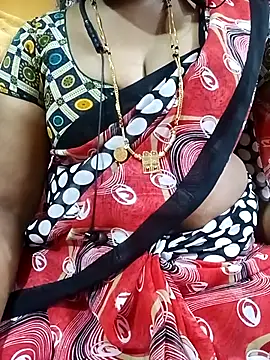 Snapshot of tamiltady chatting on 09-28-25, 04:58 tamiltady online show from 09-28-25, 04:58