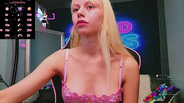 AlessiaCroft online show from 09-17-25, 04:14