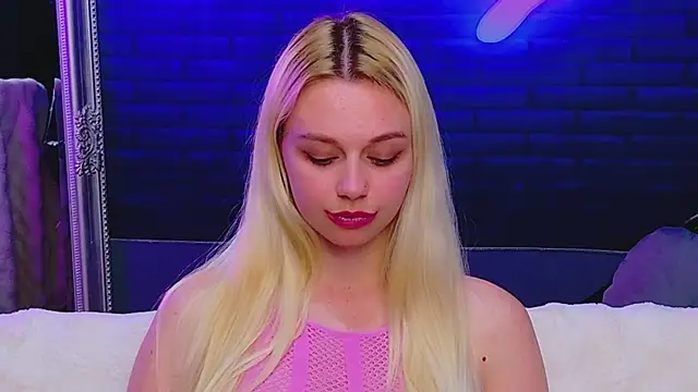 AlessiaCroft online show from 06-05-26, 06:52